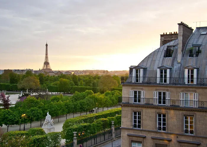 Hôtel Regina Louvre